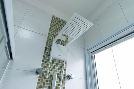 Casa de condomínio para alugar com 281m², 3 quartos e 4 vagasBanheiro da Suíte 1