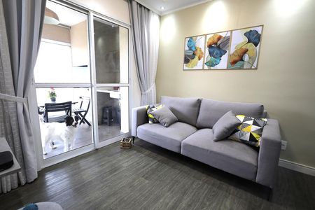 Apartamento à venda com 79m², 3 quartos e 2 vagas Apartamento à venda com 79m², 3 quartos e 2 vagasSala