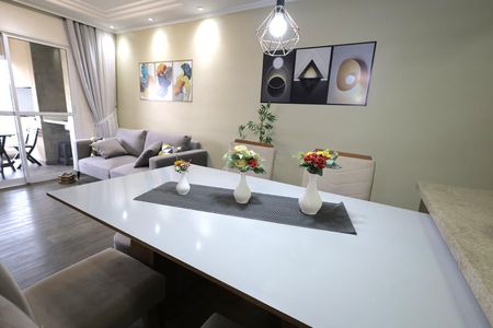 Apartamento à venda com 79m², 3 quartos e 2 vagas Apartamento à venda com 79m², 3 quartos e 2 vagasSala