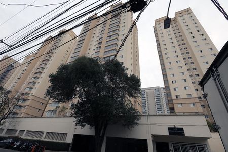 Apartamento à venda com 79m², 3 quartos e 2 vagas Apartamento à venda com 79m², 3 quartos e 2 vagasFachada