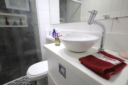 Apartamento à venda com 79m², 3 quartos e 2 vagas Apartamento à venda com 79m², 3 quartos e 2 vagasBanheiro Social