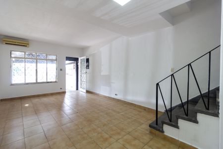 Sala de casa para alugar com 2 quartos, 80m² em Vila Romana, São Paulo