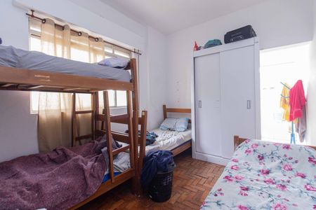 Casa à venda com 179m², 3 quartos e 6 vagasSuíte 3