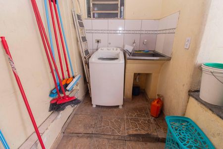 Casa à venda com 179m², 3 quartos e 6 vagasÁrea de Serviço