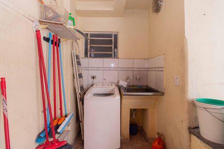 Casa à venda com 179m², 3 quartos e 6 vagasÁrea de Serviço