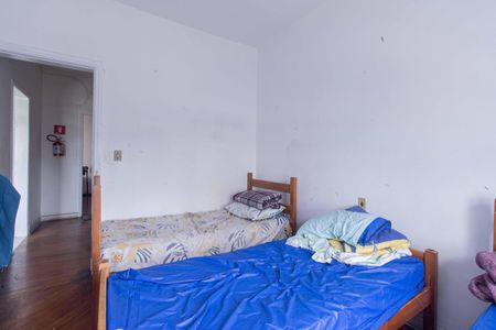 Casa à venda com 179m², 3 quartos e 6 vagasQuarto 1