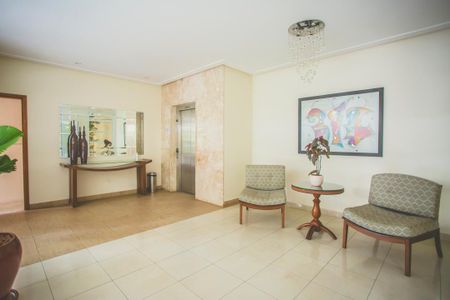 Apartamento à venda com 102m², 3 quartos e 2 vagasHall social