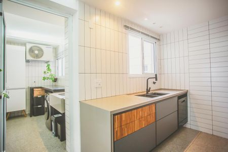 Apartamento à venda com 102m², 3 quartos e 2 vagasCozinha
