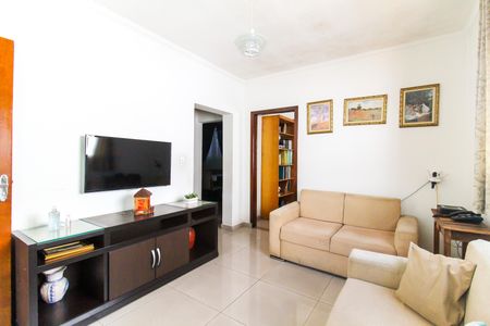 Casa para alugar com 200m², 4 quartos e 1 vagaSala