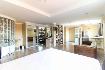 Casa para alugar com 200m², 4 quartos e 1 vagaCobertura