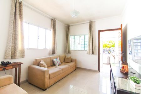 Casa para alugar com 200m², 4 quartos e 1 vagaSala