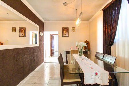 Casa para alugar com 200m², 4 quartos e 1 vagaSala de Jantar