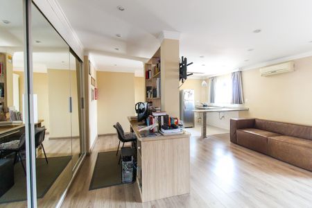 Casa para alugar com 200m², 4 quartos e 1 vagaCobertura