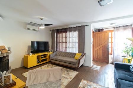 Sala de casa à venda com 3 quartos, 244m² em Parque Urbano, Porto Alegre