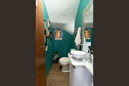 Lavabo de casa à venda com 3 quartos, 244m² em Parque Urbano, Porto Alegre