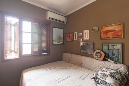 Casa à venda com 244m², 3 quartos e 2 vagasQuarto 2