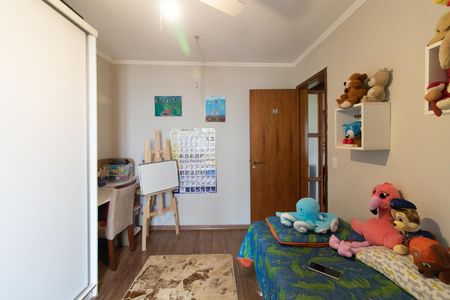 Casa à venda com 244m², 3 quartos e 2 vagasQuarto 1