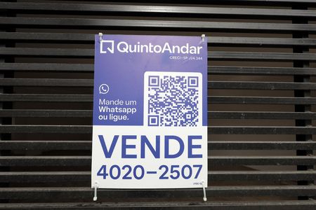 Casa à venda com 160m², 3 quartos e 2 vagas Casa à venda com 160m², 3 quartos e 2 vagasPlaca