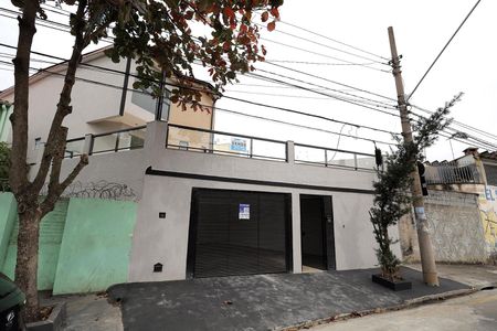Fachada de casa à venda com 3 quartos, 160m² em Parque Novo Oratório, Santo André