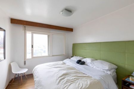 Apartamento à venda com 186m², 4 quartos e 2 vagas Apartamento à venda com 186m², 4 quartos e 2 vagasSuíte