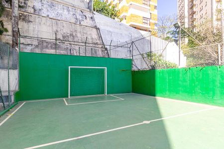 Apartamento à venda com 186m², 4 quartos e 2 vagas Apartamento à venda com 186m², 4 quartos e 2 vagasÁrea comum - Quadra