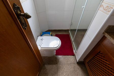 Apartamento à venda com 186m², 4 quartos e 2 vagas Apartamento à venda com 186m², 4 quartos e 2 vagasBanheiro 1 - Suíte