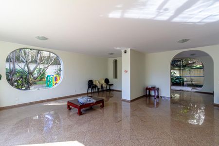 Apartamento à venda com 186m², 4 quartos e 2 vagas Apartamento à venda com 186m², 4 quartos e 2 vagasÁrea comum - Salão de festas