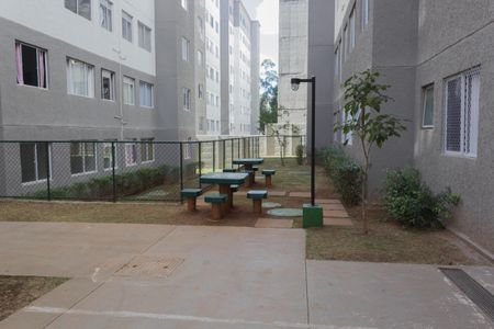 Apartamento à venda com 43m², 2 quartos e sem vagaÁrea comum