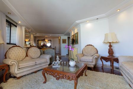 Apartamento para alugar com 176m², 3 quartos e 3 vagas Apartamento para alugar com 176m², 3 quartos e 3 vagasSala