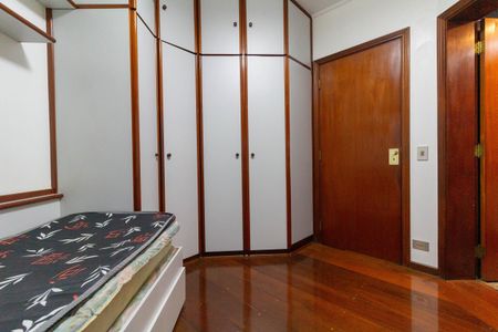 Apartamento para alugar com 176m², 3 quartos e 3 vagas Apartamento para alugar com 176m², 3 quartos e 3 vagasSuíte 1