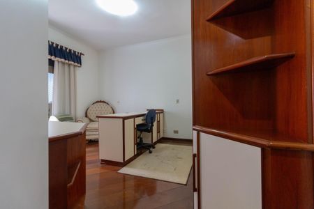 Apartamento para alugar com 176m², 3 quartos e 3 vagas Apartamento para alugar com 176m², 3 quartos e 3 vagasSuíte 2