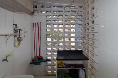 Apartamento à venda com 58m², 2 quartos e 1 vagaÁrea de Serviço