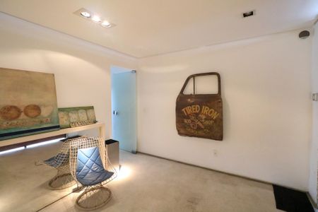 Casa à venda com 332m², 3 quartos e 2 vagas Casa à venda com 332m², 3 quartos e 2 vagasHall de entrada