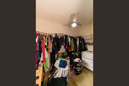 Casa à venda com 325m², 4 quartos e 3 vagasCasa 2 - Quarto 2