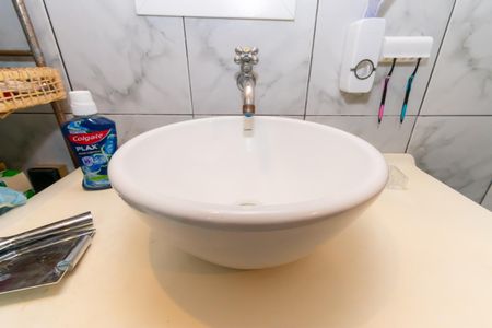 Casa à venda com 325m², 4 quartos e 3 vagasBanheiro da Suíte 1