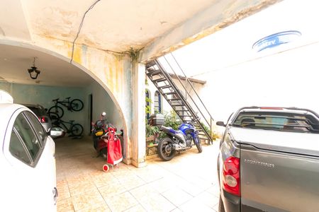 Casa à venda com 325m², 4 quartos e 3 vagasGaragem