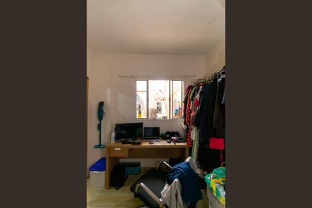 Casa à venda com 325m², 4 quartos e 3 vagasCasa 2 - Quarto 2