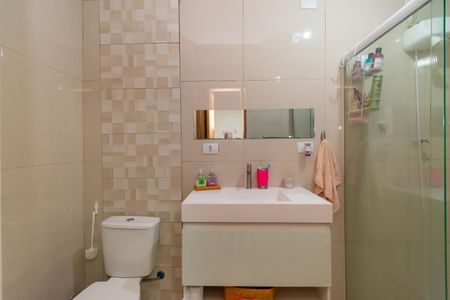 Casa à venda com 325m², 4 quartos e 3 vagasCasa 2 - Banheiro