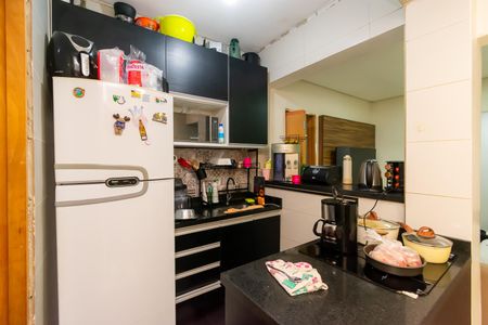 Casa à venda com 325m², 4 quartos e 3 vagasCasa 2 - Cozinha