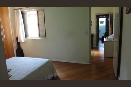 Foto 02 de casa à venda com 4 quartos, 147m² em Belém, São Paulo