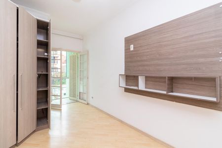 Casa à venda com 100m², 2 quartos e 2 vagasSuíte 2