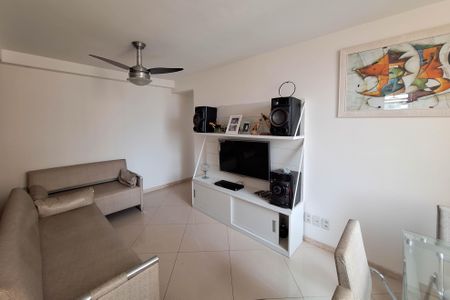 Sala de apartamento para alugar com 2 quartos, 60m² em Fonseca, Niterói