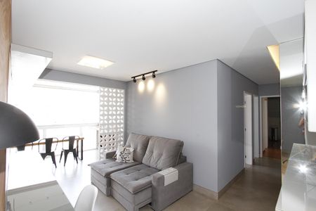 Sala de apartamento para alugar com 2 quartos, 67m² em Estrela Dalva, Belo Horizonte