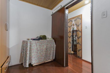 Casa à venda com 185m², 3 quartos e 3 vagasQuarto 2