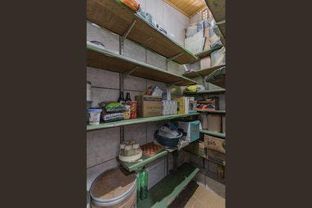 Casa à venda com 185m², 3 quartos e 3 vagasDepósito