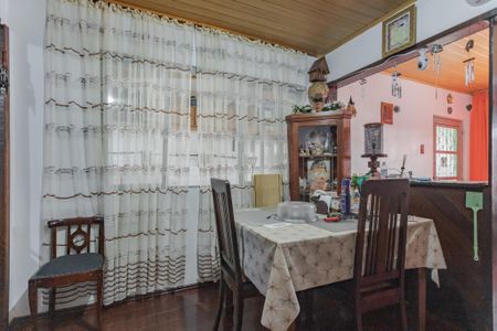 Sala de casa à venda com 3 quartos, 185m² em Morro Santana, Porto Alegre