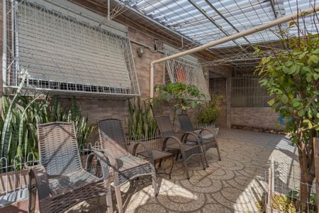 Casa à venda com 185m², 3 quartos e 3 vagasQuintal