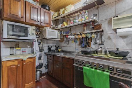 Casa à venda com 185m², 3 quartos e 3 vagasCozinha