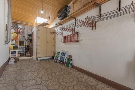 Casa à venda com 185m², 3 quartos e 3 vagasGaragem