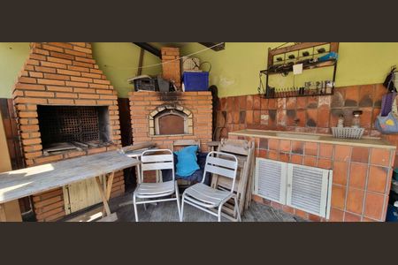 Casa à venda com 189m², 3 quartos e 2 vagasÁrea Externa